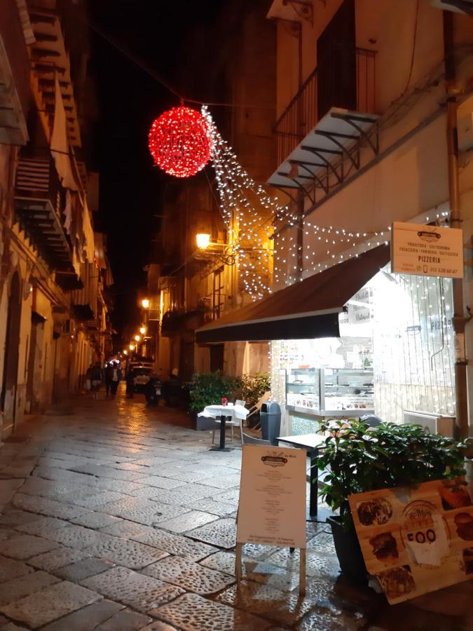 Appartamento al Capo, situato nel cuore di Palermo Esterno foto