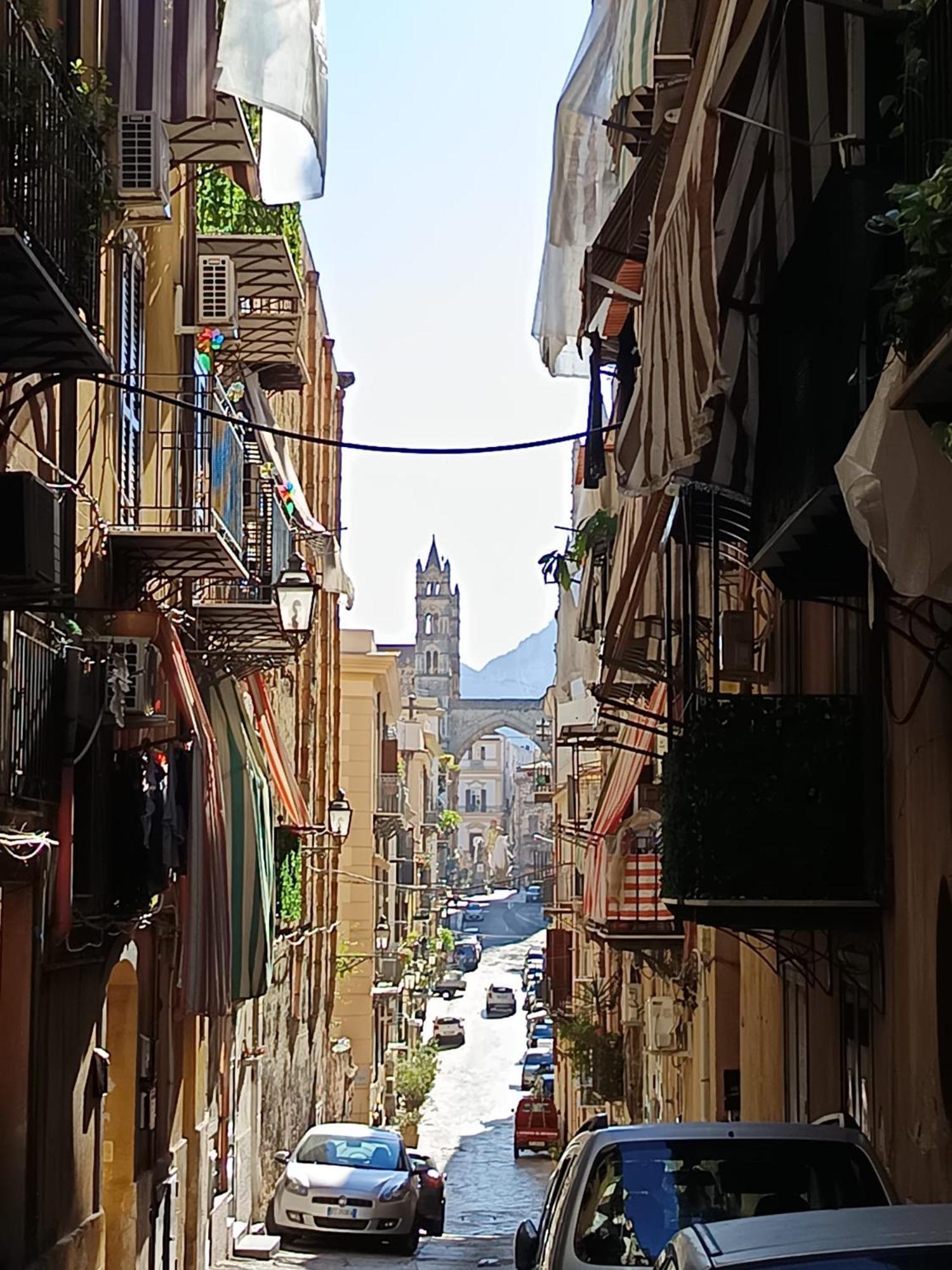 Appartamento al Capo, situato nel cuore di Palermo Esterno foto