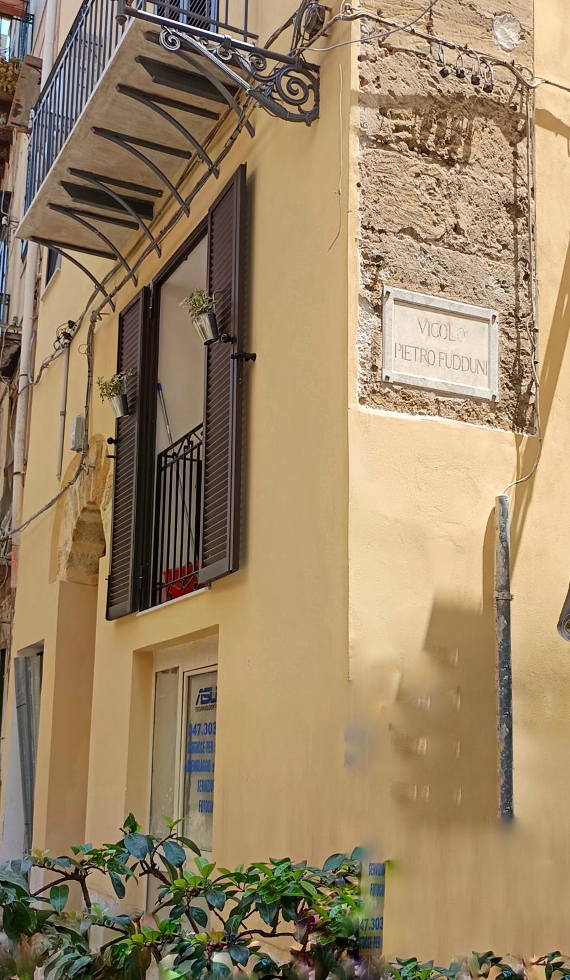 Appartamento al Capo, situato nel cuore di Palermo Esterno foto